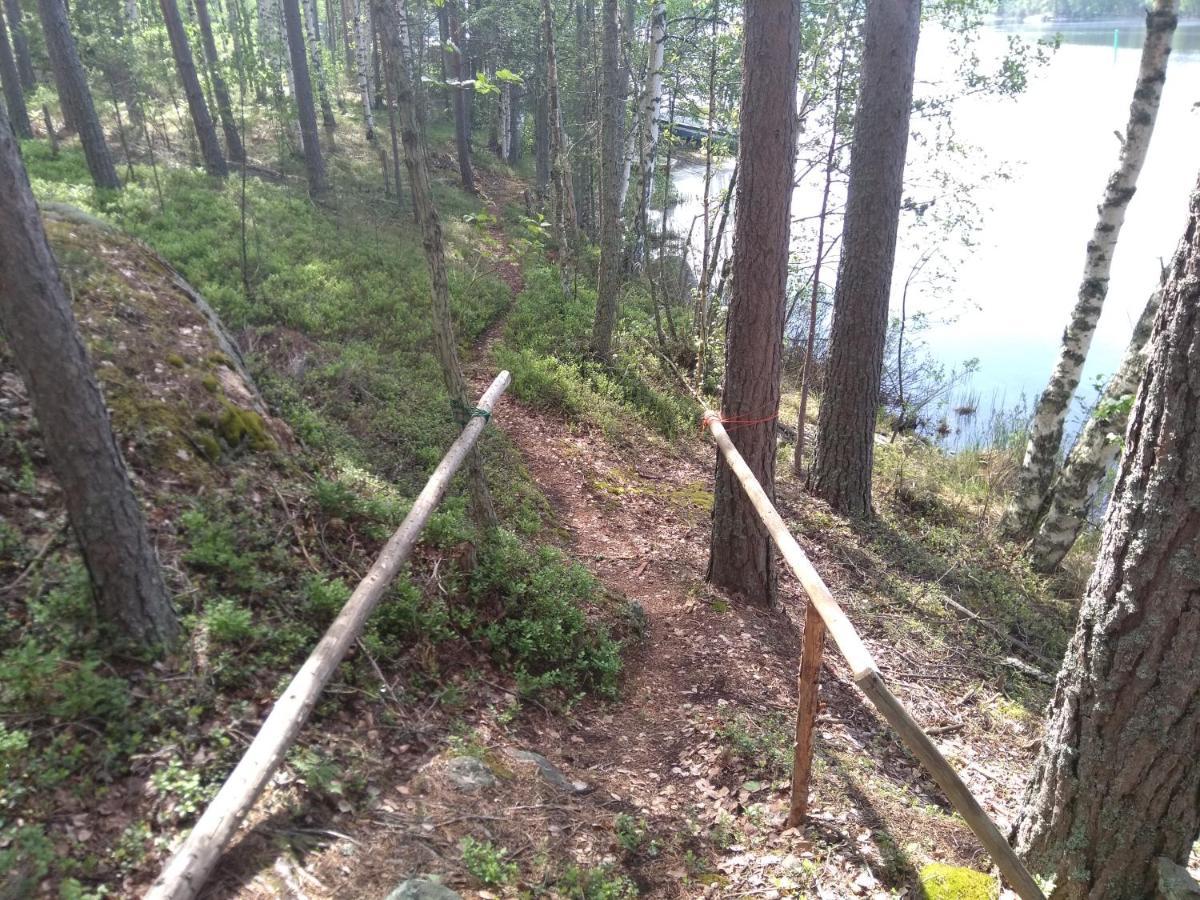 Kalliomoekki Puumala Esterno foto